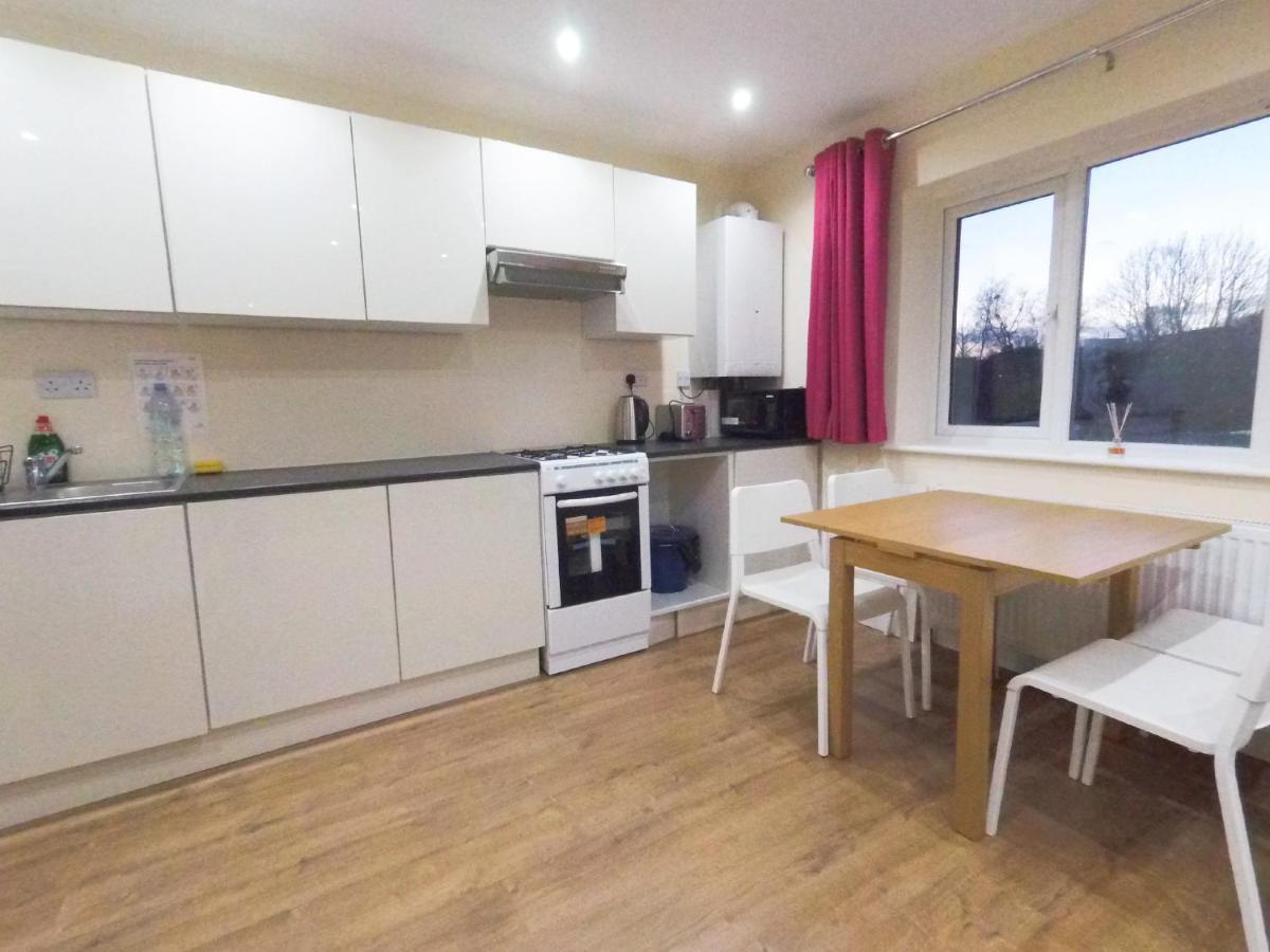 Apple Garden A-3 Apartman London Kültér fotó
