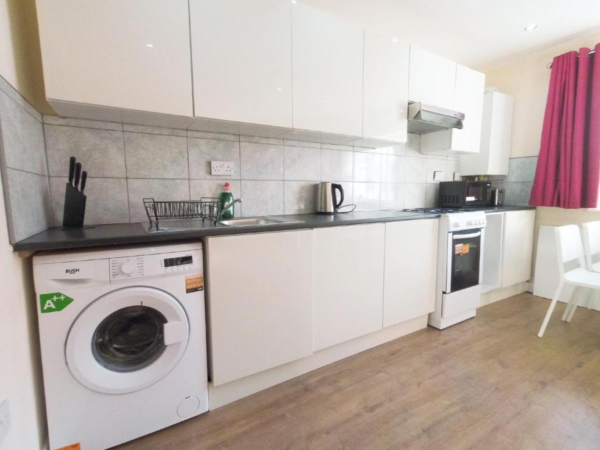 Apple Garden A-3 Apartman London Kültér fotó