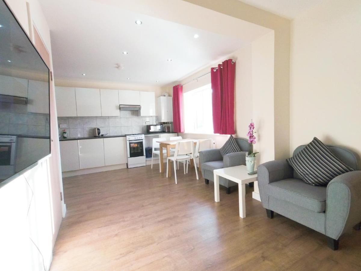 Apple Garden A-3 Apartman London Kültér fotó
