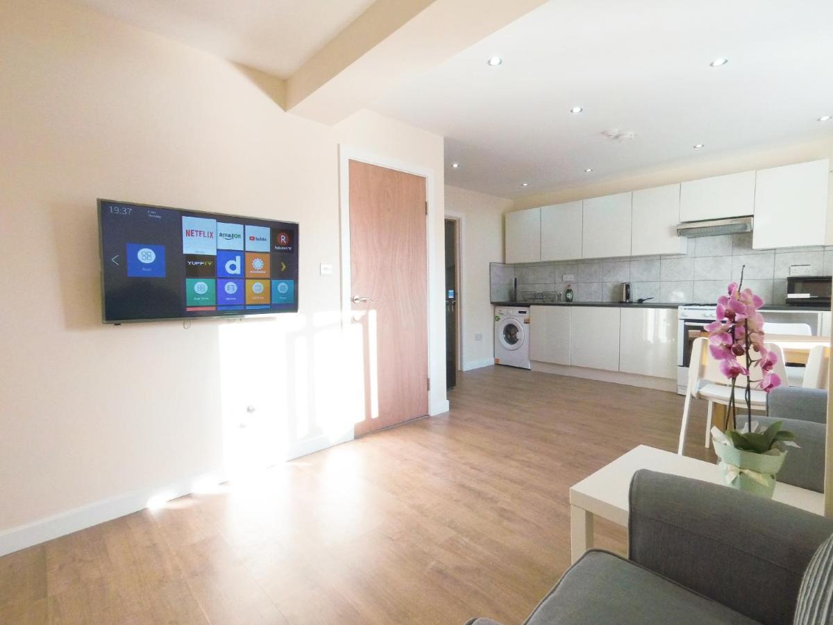 Apple Garden A-3 Apartman London Kültér fotó
